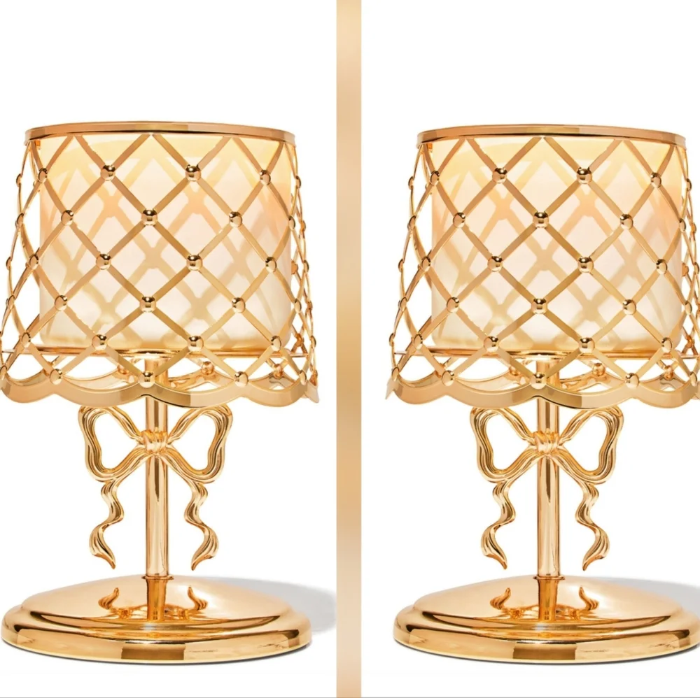 Bath&Body Works Bow Lamp 3-Wick Candle Holder. 1 PR